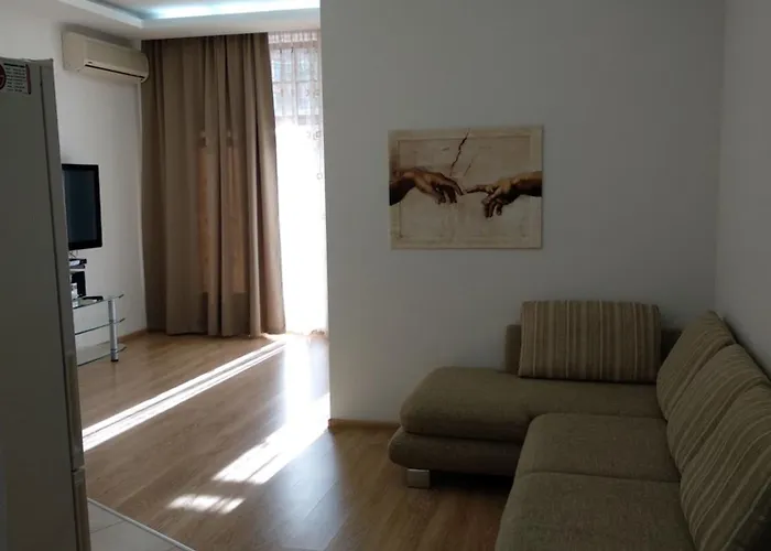 Appartement в аркадии *